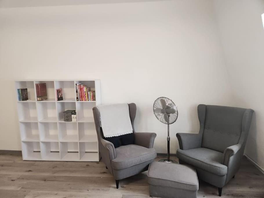 Tor Stay - Charmante 2 Zimmer Apartment Ansbach Esterno foto